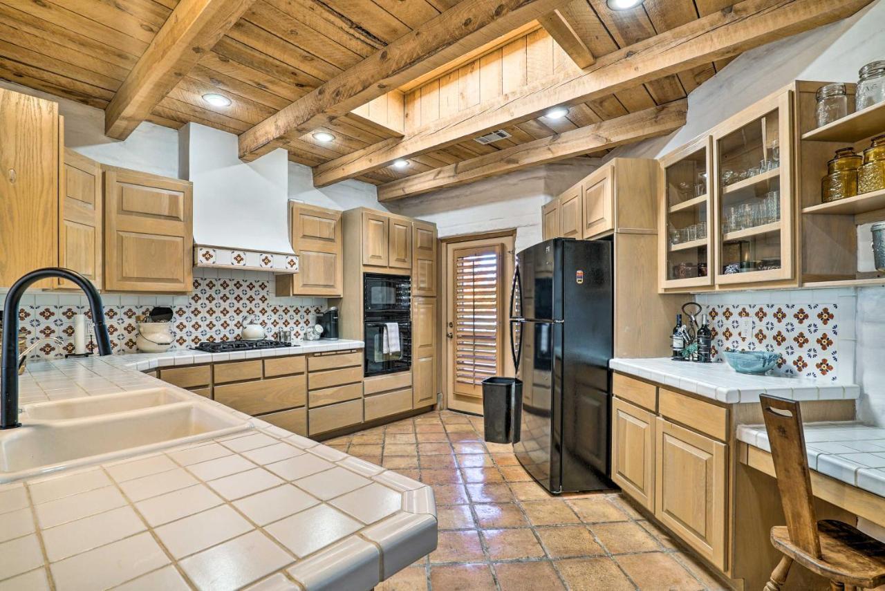 Las Cruces Home La Casa Blanca With Courtyard Екстер'єр фото