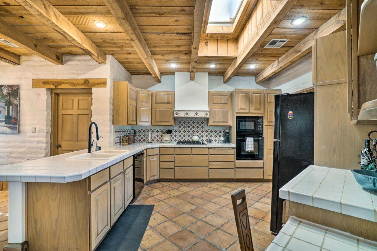 Las Cruces Home La Casa Blanca With Courtyard Екстер'єр фото