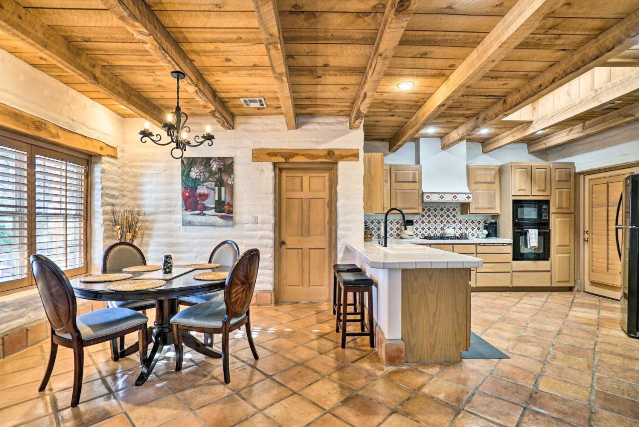 Las Cruces Home La Casa Blanca With Courtyard Екстер'єр фото