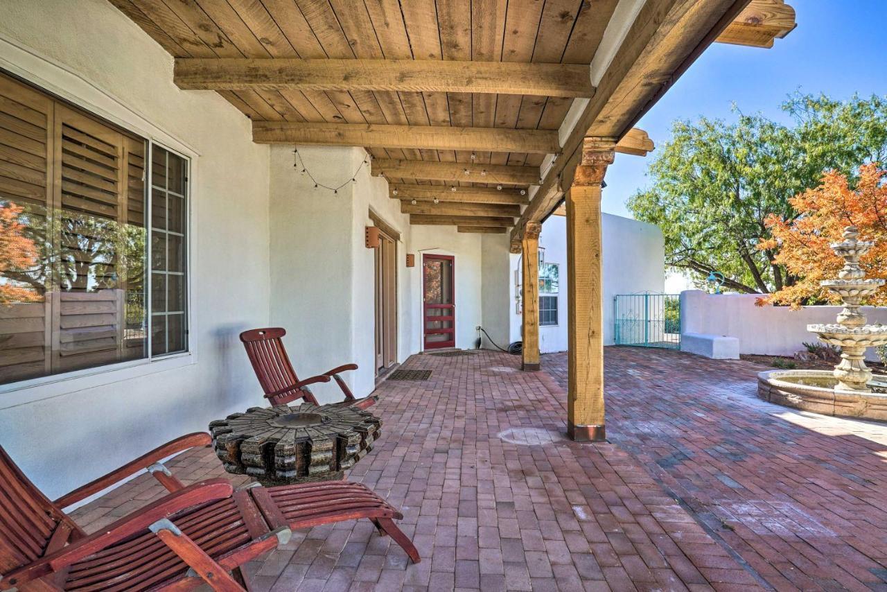 Las Cruces Home La Casa Blanca With Courtyard Екстер'єр фото
